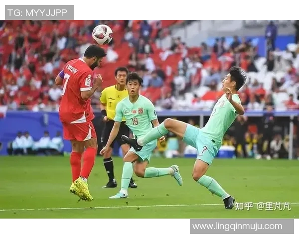 中国足球迎战卡塔尔队期待精彩对决双方实力对比分析与赛前预测